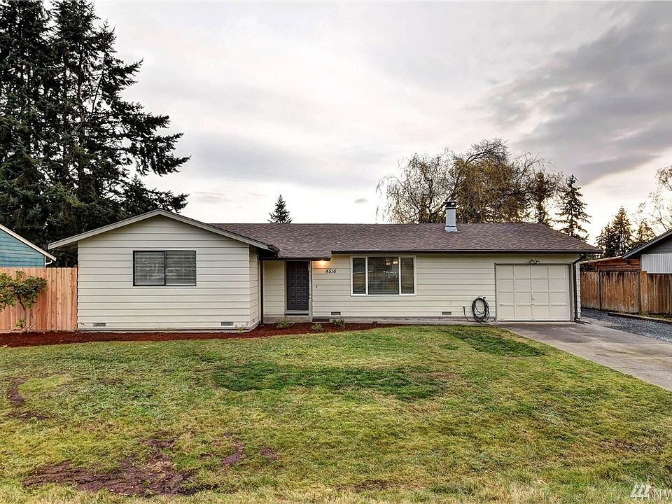 1st image of 4516 132nd Pl NE