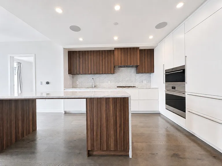 7418 Paulson St #709 — Photo 7