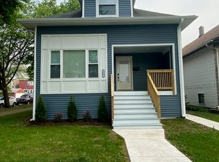 4901 W Fletcher St, Chicago, IL 60641