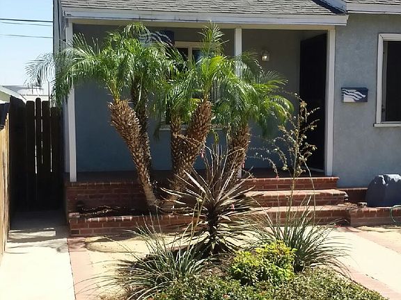 2nd image of 24802 Seagrove Ave