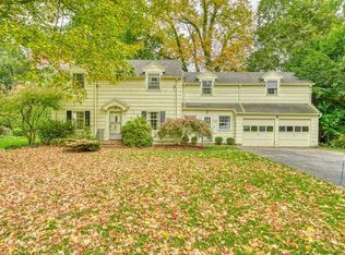 127 Collingsworth Dr, Rochester, NY 14625