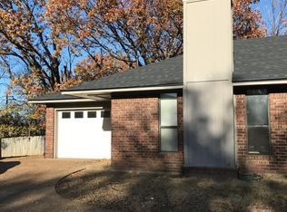 125 Perth Ct, Fort Smith, AR 72908