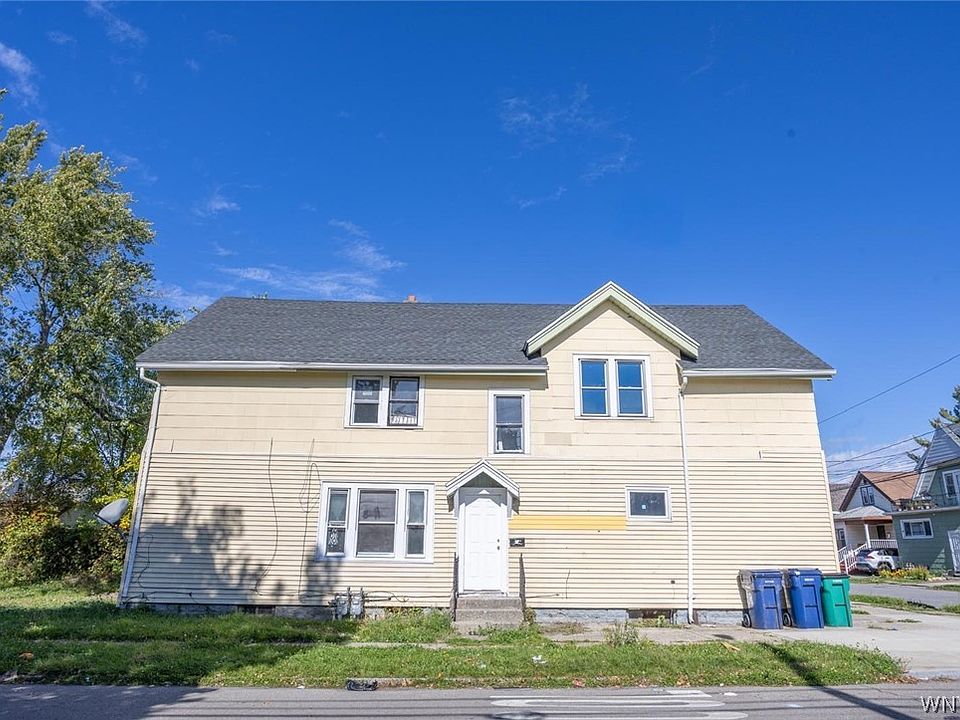 1st image of 154 Hagen St