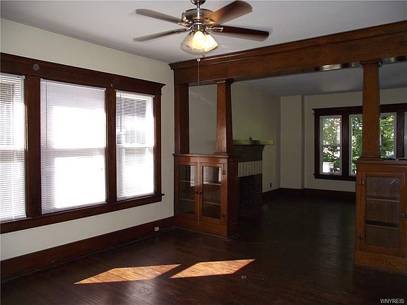 2nd image of 31 Lakewood Ave