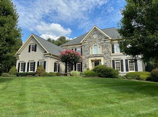 1803 Pillory Dr, Vienna, VA 22182