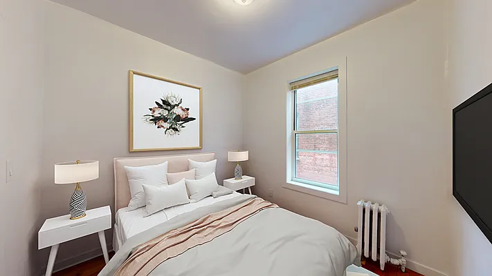 Rented by Bond New York | media 9