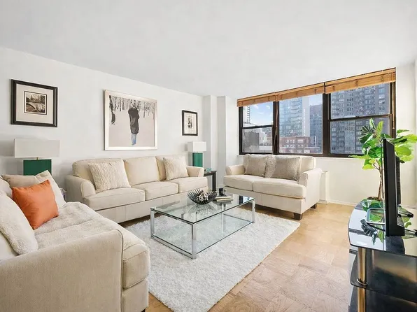 225 E 36th St APT 10N, New York, NY 10016