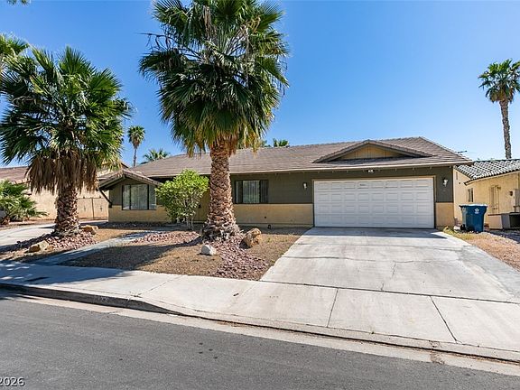 3rd image of 3221 E Rochelle Ave