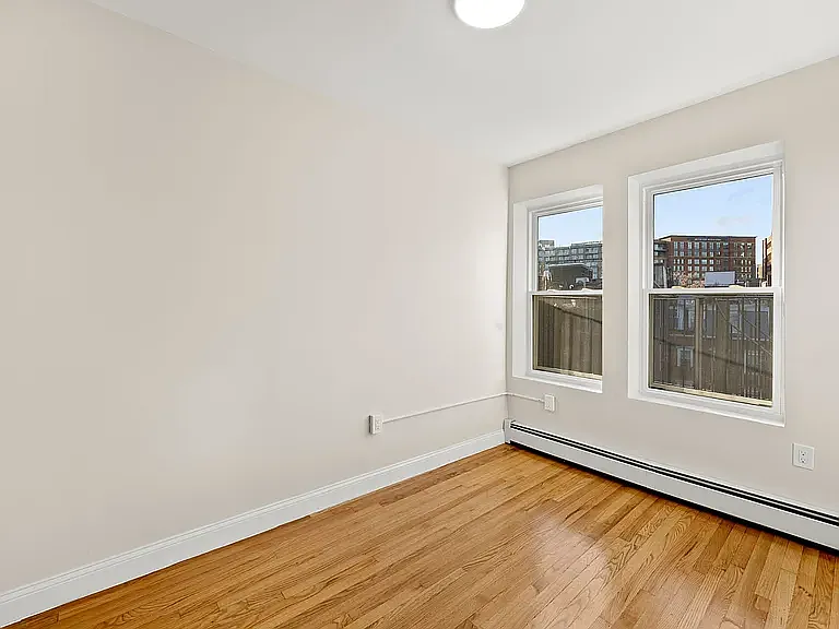 8 Baldwin Pl — Photo 6