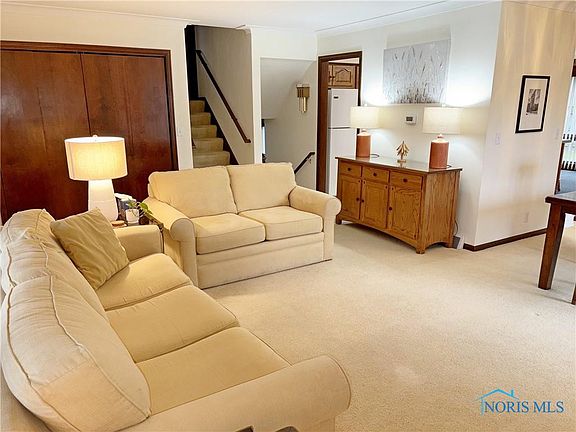 5th image of 862 Ferndale Ct