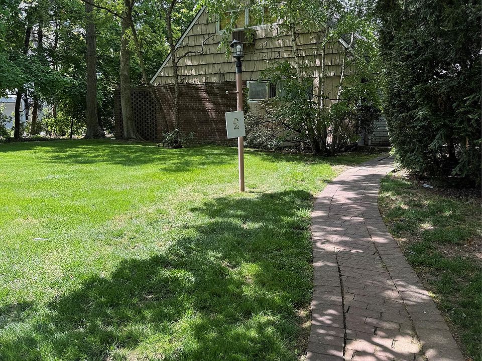 2nd image of 2 Hemlock Lane