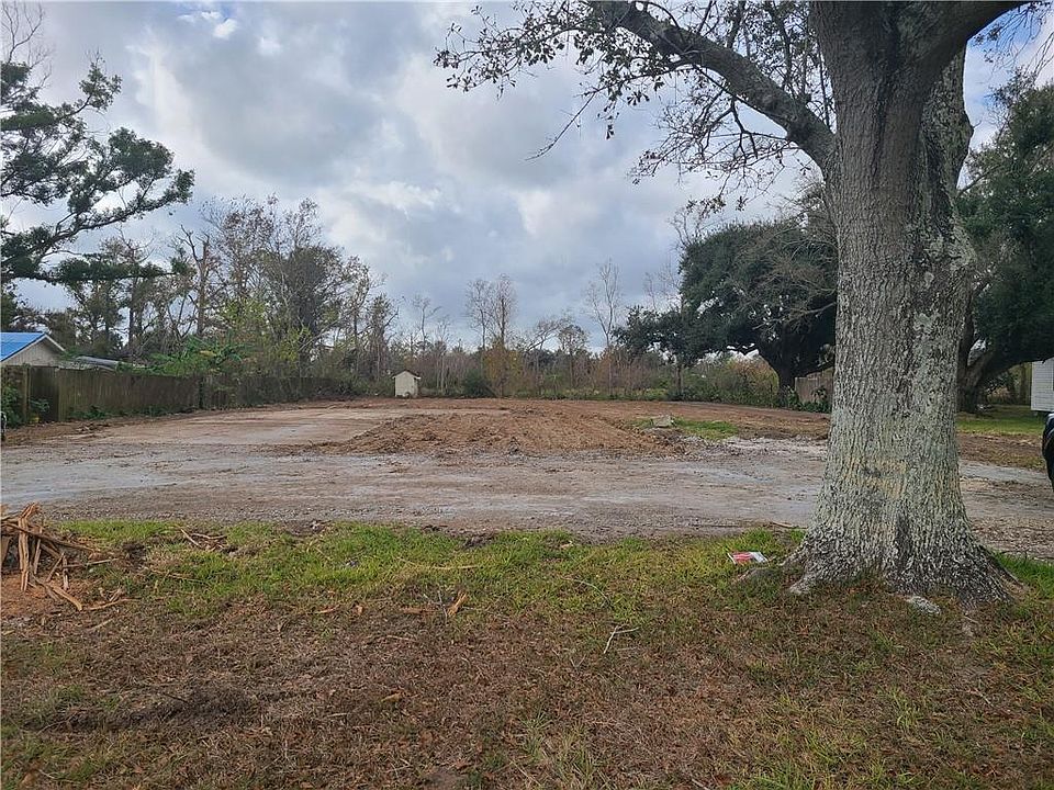 2nd image of 6398 Corbina Rd