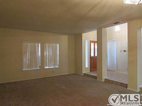 3rd image of 3207 Falcon Grove Dr