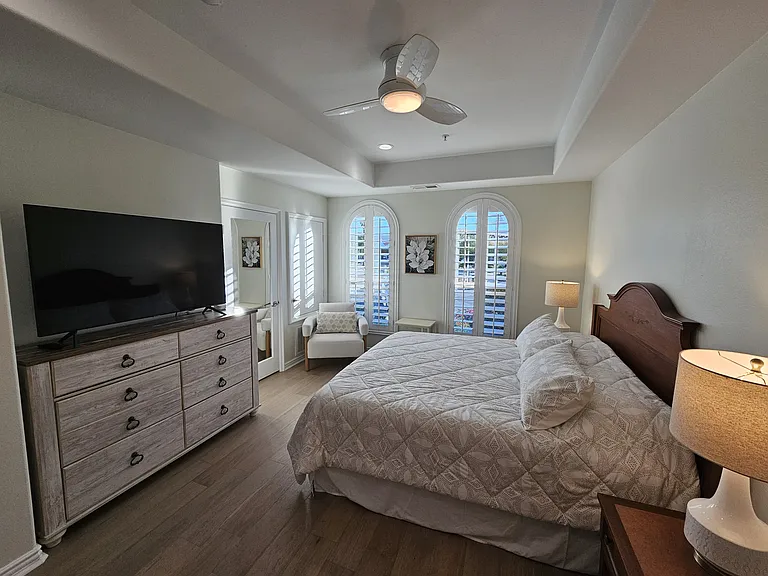 45245 Seeley Dr #18D — Photo 15