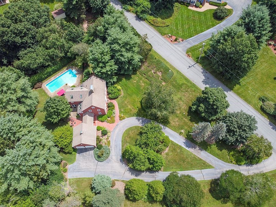 63 Farm Hill Rd, North Attleboro, MA 02760 Zillow