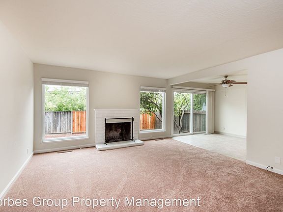 5th image of 631 Vasona Ct
