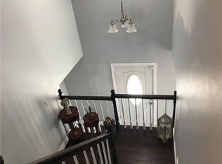 98 Sherwood St, Providence, RI 02908