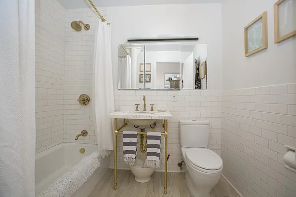 Sold by Keller Williams NYC | media 9
