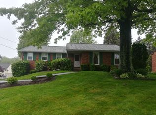 527 Westland Dr, Greensburg, PA