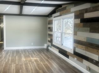 15 Hemlock Rd #15, Tilton, NH 03276