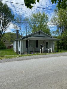 163 Hopkins St, North Tazewell, VA, 24630
