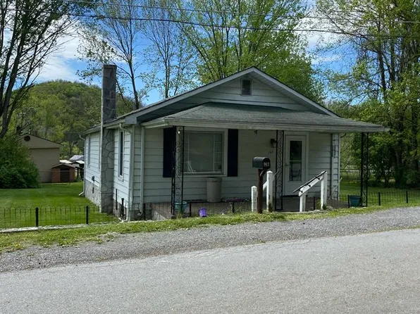 163 Hopkins St, North Tazewell, VA 24630