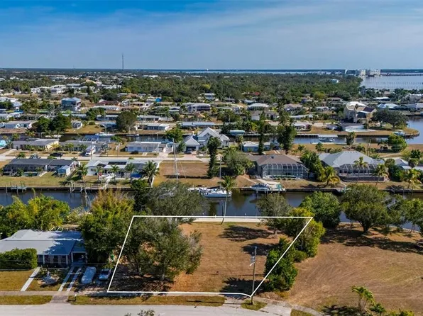 165 Small St SE #580, Pt Charlotte, FL 33952