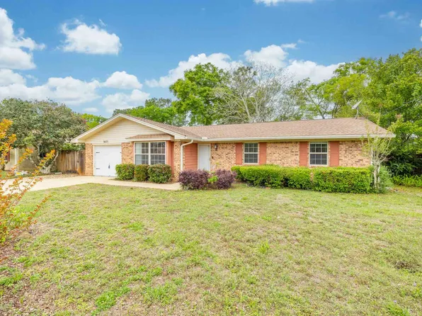 5675 Keystone Rd, Pensacola, FL 32504