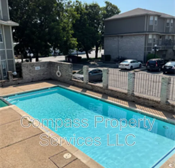 1326 Park Ave — Photo 8