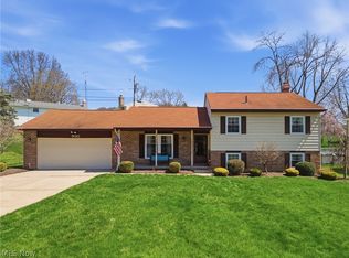 930 Bellarbor Ave NW, Canton, OH