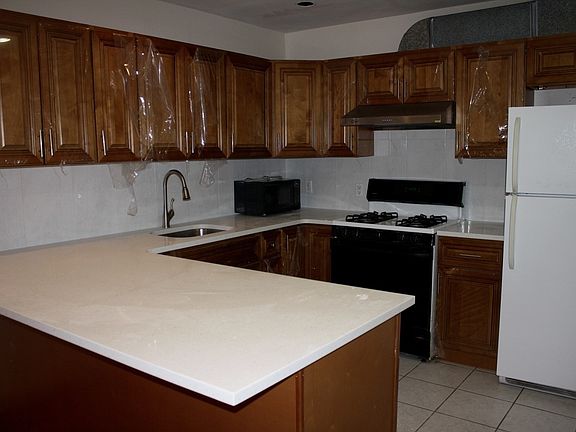 3rd image of 40-22 24th St Floor 1