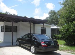 911 Magnolia Dr, Clearwater, FL 33756