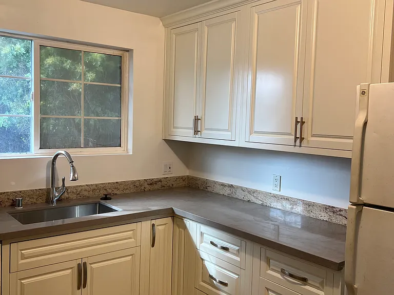 107 Gardenia Way — Photo 5