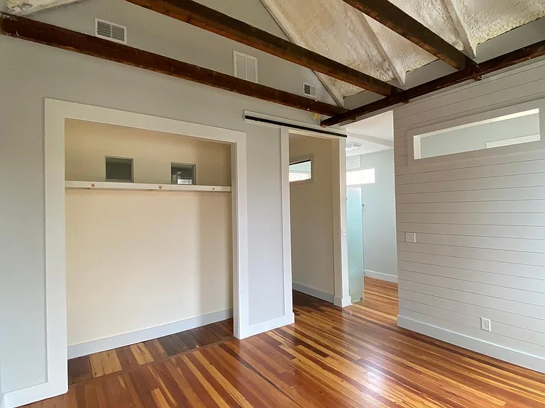 31 Percy St — Photo 23