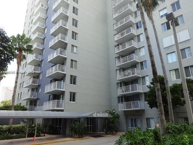 1st image of 850 N Miami Ave W #810