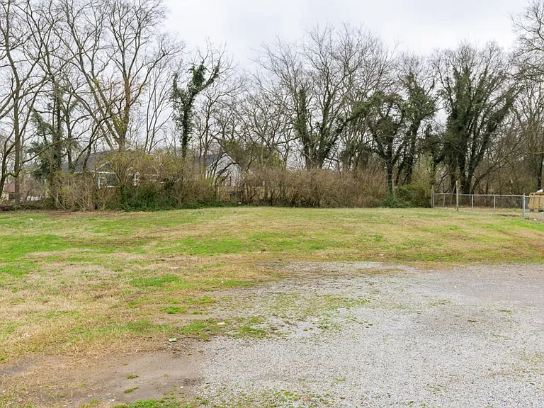 6313 Thunderbird Dr — Photo 4