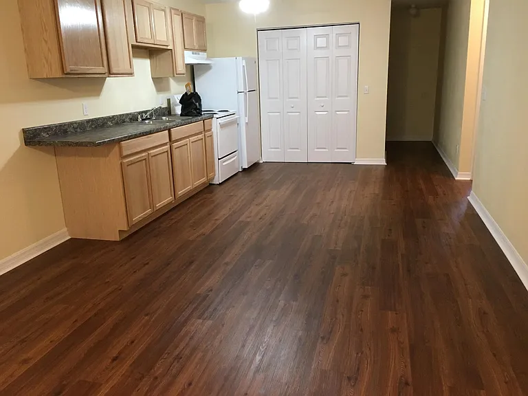 665 Live Oak Ave W #7 — Photo 3