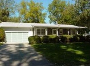 3500 Cooley Dr, Lansing, MI