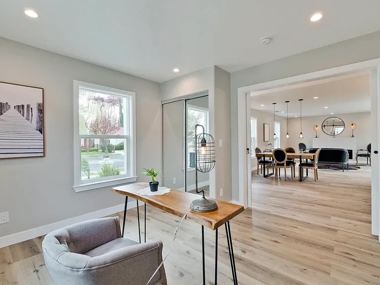 951 Camino Dr — Photo 8