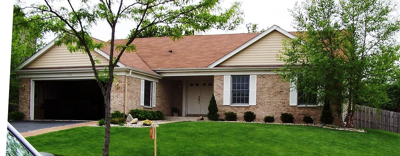 650 Majestic Dr photo 1