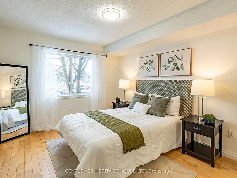 15 Hofstetter Ave #208 — Photo 11