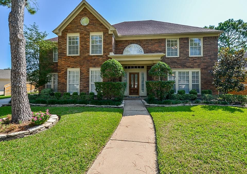 1st image of 7414 Starbridge Dr