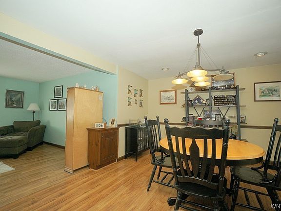 2nd image of 3734 Dogwood Ln