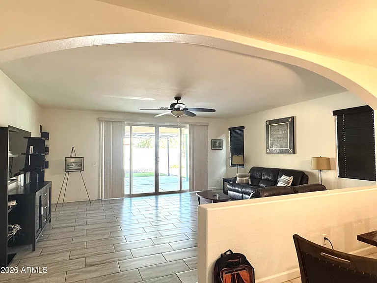 1848 N Loretta Pl — Photo 5