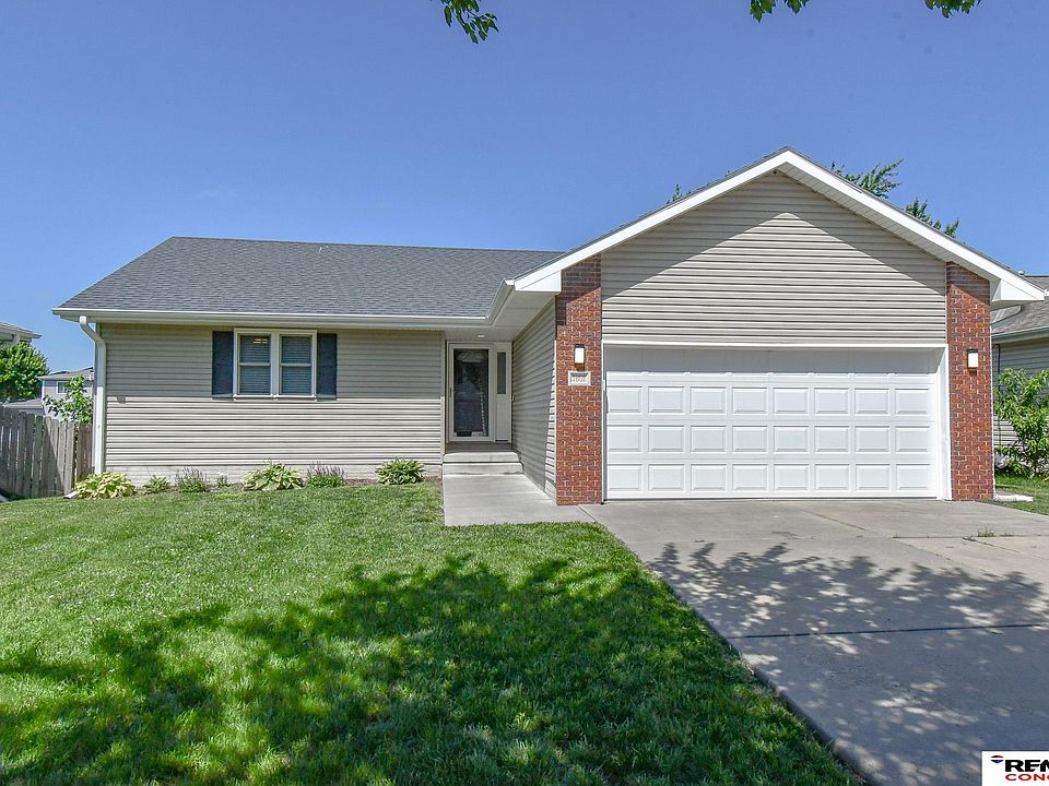 1st image of 1601 SW 25th St