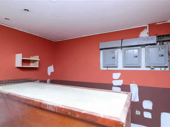 517 Milford Street image 26 of 32