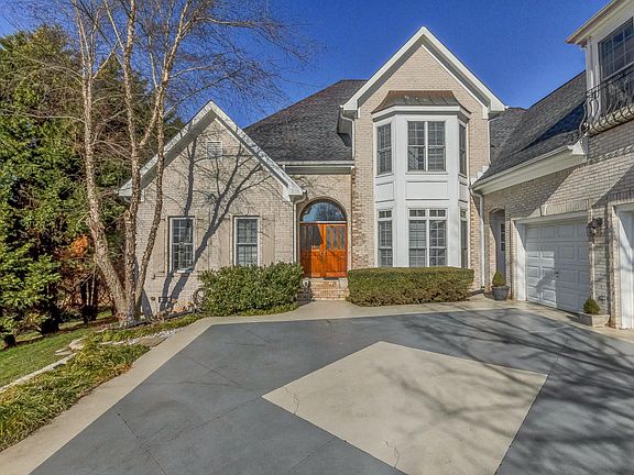 5th image of 9415 Polo Club Ln