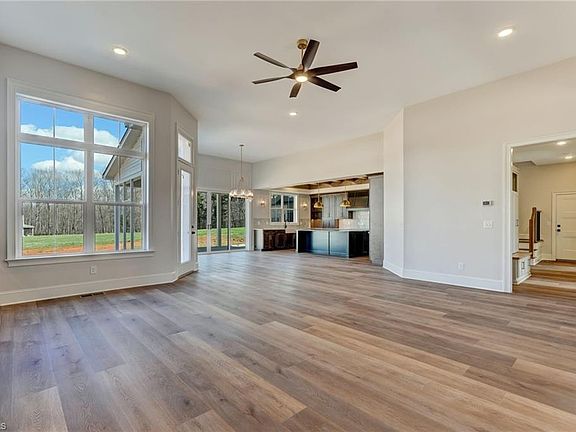 4th image of 7688 Kyran Ct