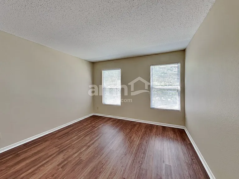 2317 Bridlewood Dr — Photo 16