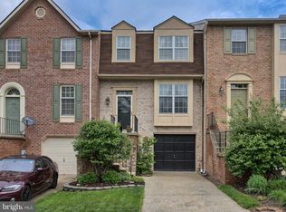 8284 Waterside Ct, Frederick, MD 21701